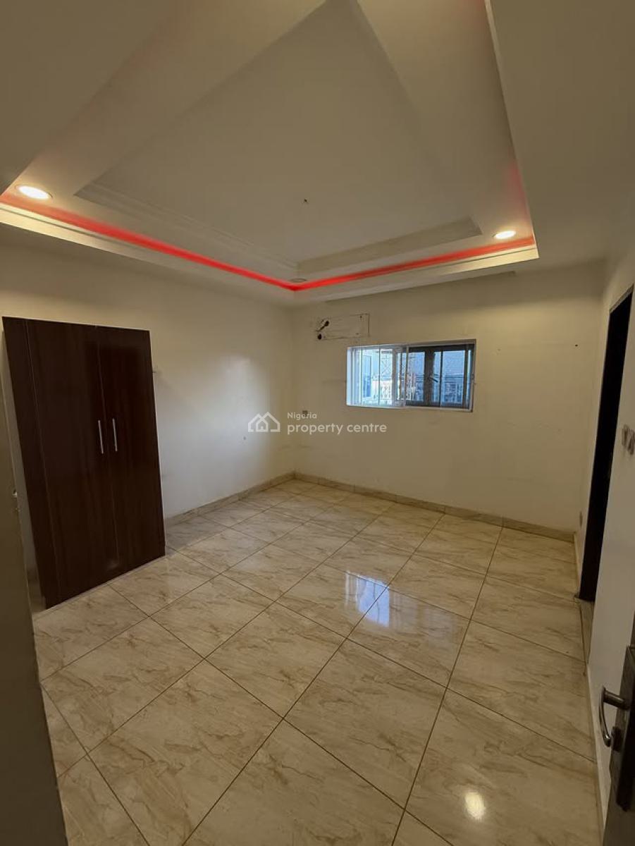 Superbly Finished 2 Bedroom Flat in a Nice Area with Tarred Roads, Tarred Roads, Jahi, Abuja, Flat / Apartment for Rent