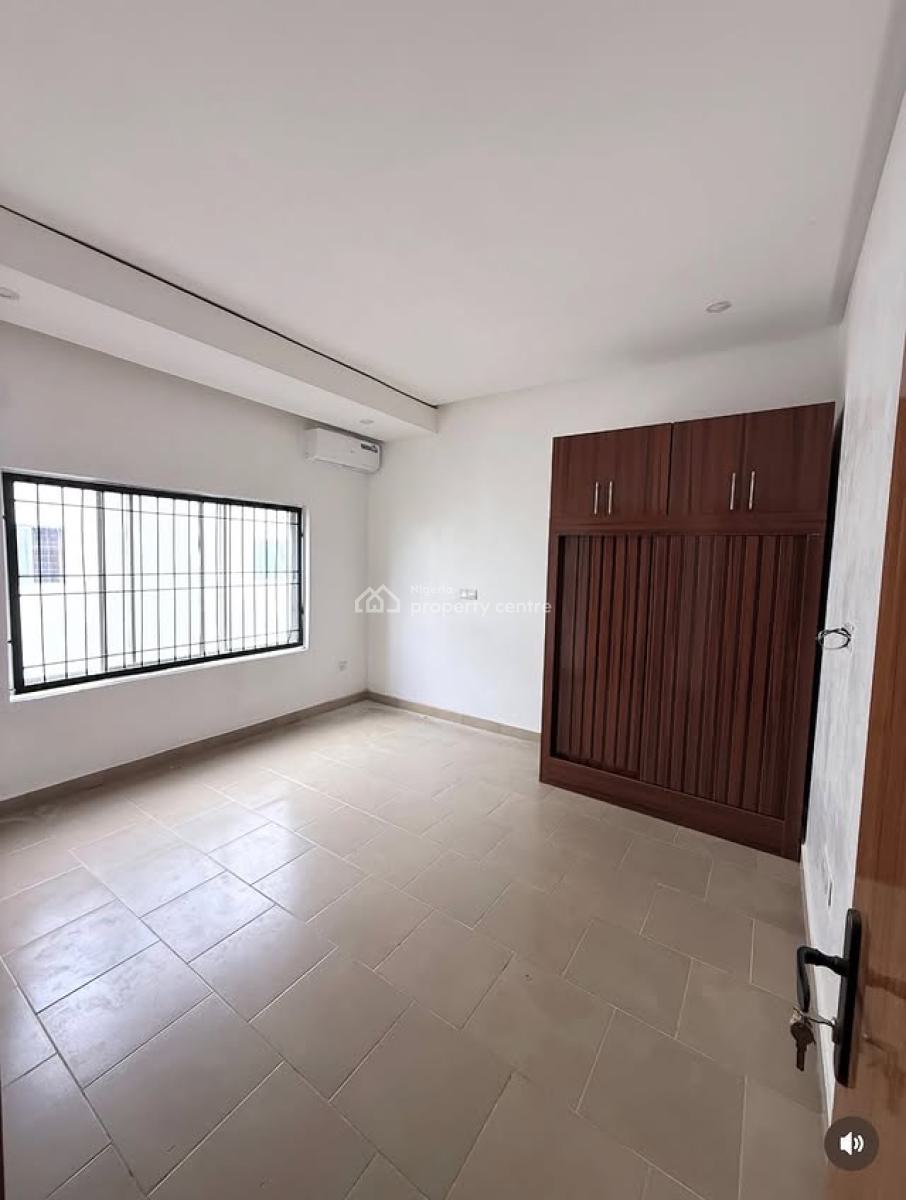 Superbly Finished and Serviced 3 Bedroom Apartment, Tarred Road, Jahi, Abuja, Flat / Apartment for Rent