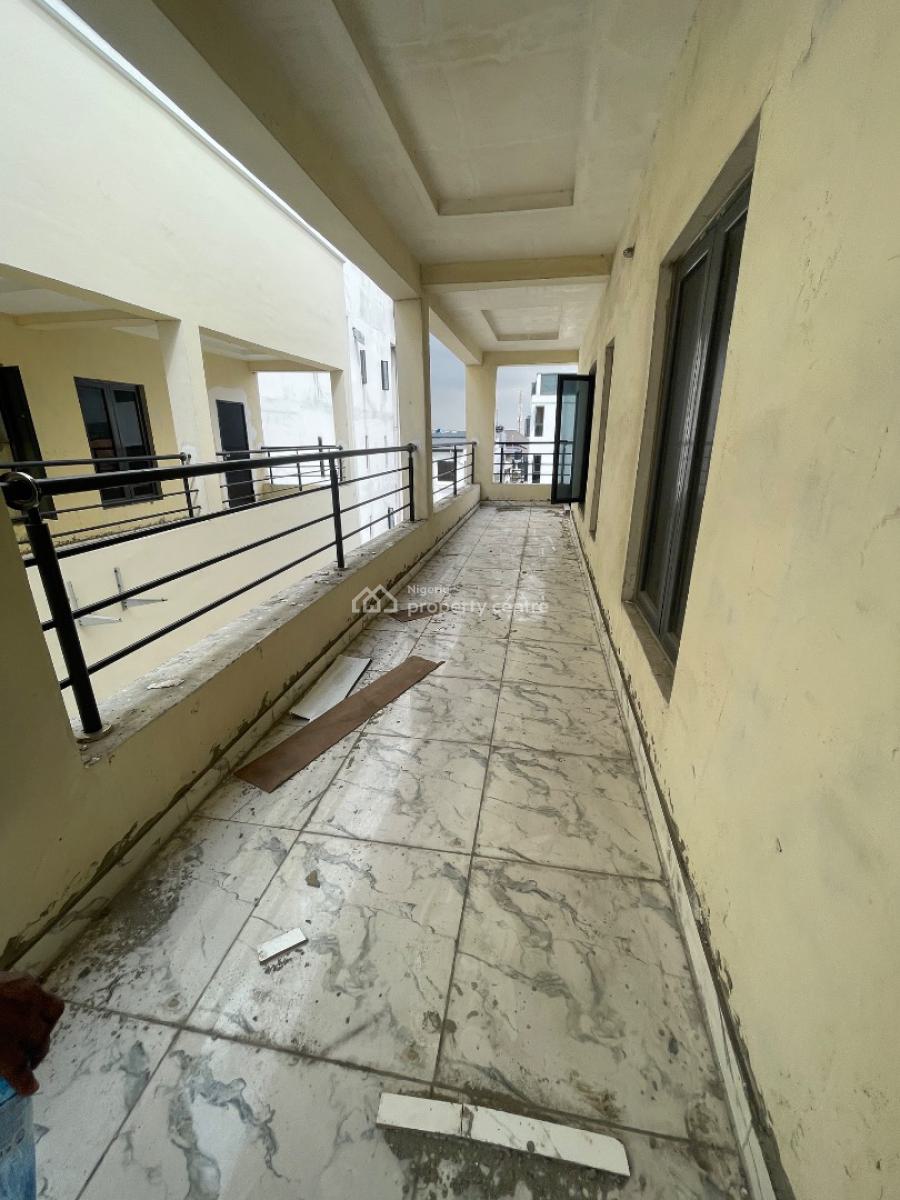 3 Bedroom Penthouse with Bq, Lekki Phase 1, Lekki, Lagos, Flat / Apartment for Rent