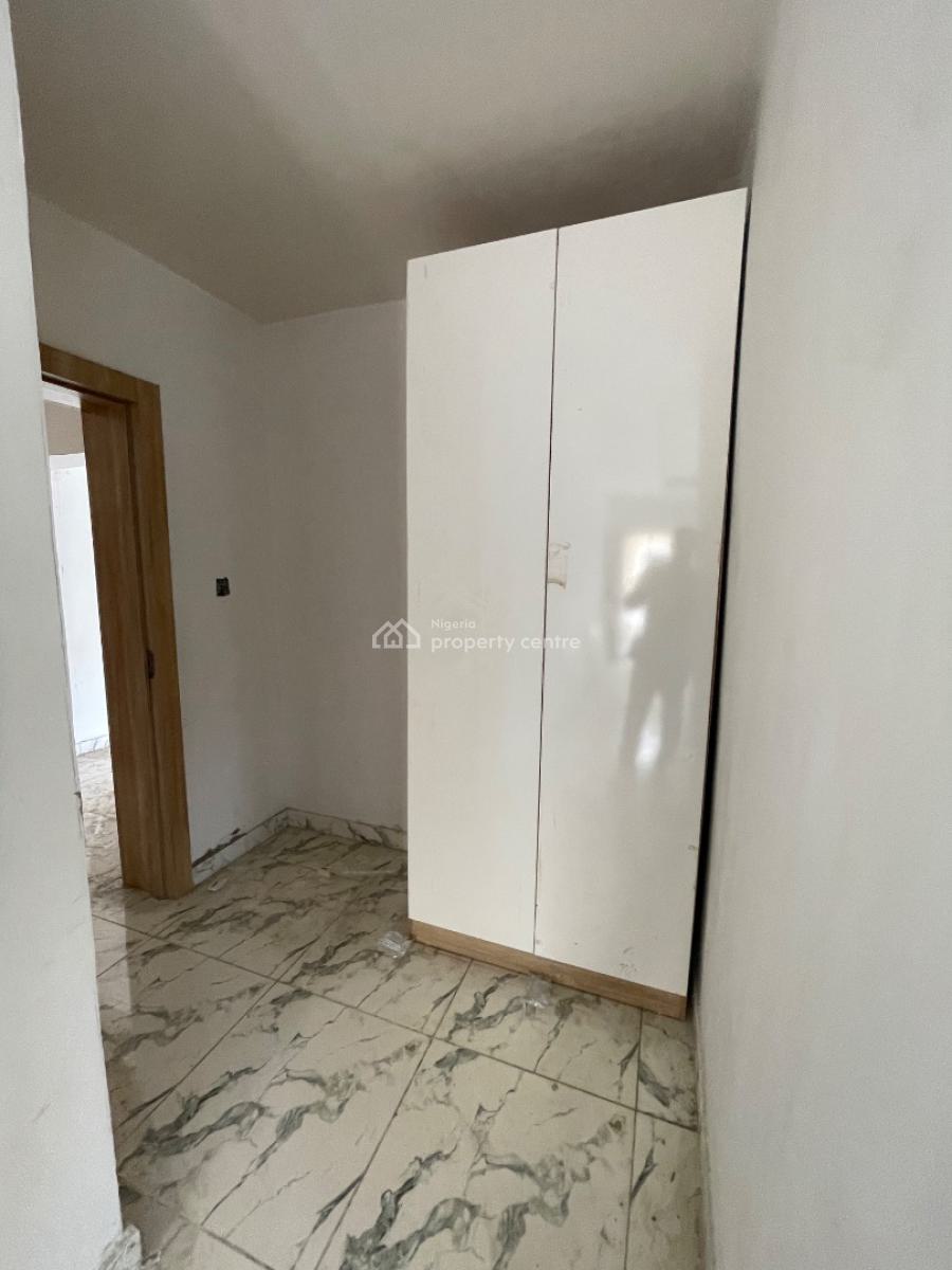 3 Bedroom Penthouse with Bq, Lekki Phase 1, Lekki, Lagos, Flat / Apartment for Rent
