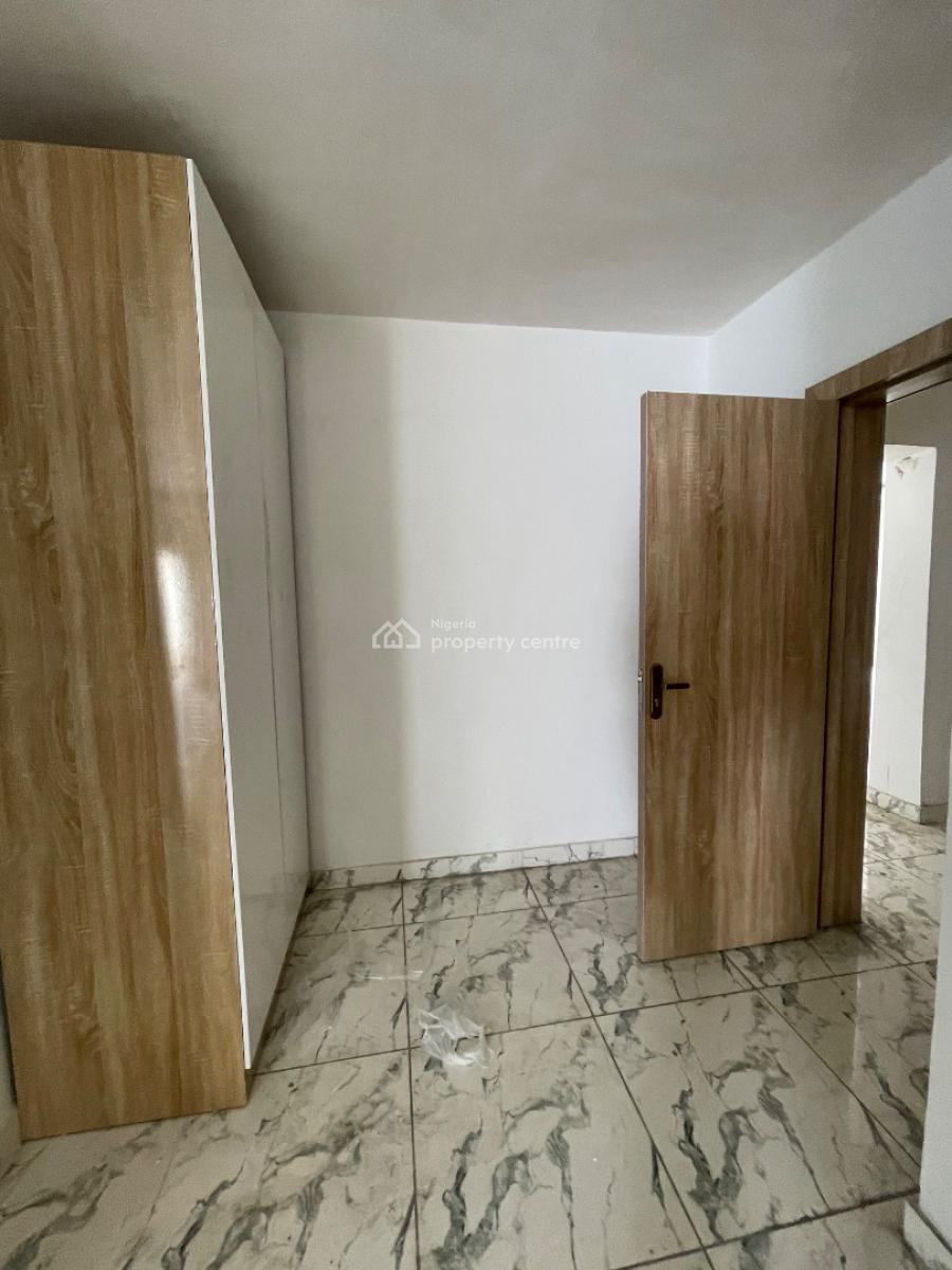 3 Bedroom Penthouse with Bq, Lekki Phase 1, Lekki, Lagos, Flat / Apartment for Rent