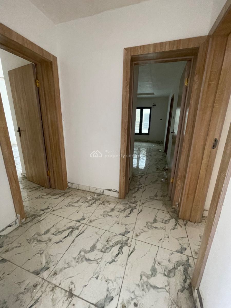 3 Bedroom Penthouse with Bq, Lekki Phase 1, Lekki, Lagos, Flat / Apartment for Rent