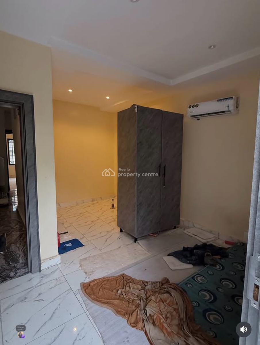 Newly Built and Tastefully Finished 4 Bedroom Terrace Duplex with Bq, Zone 7, Wuse, Abuja, Terraced Duplex for Rent