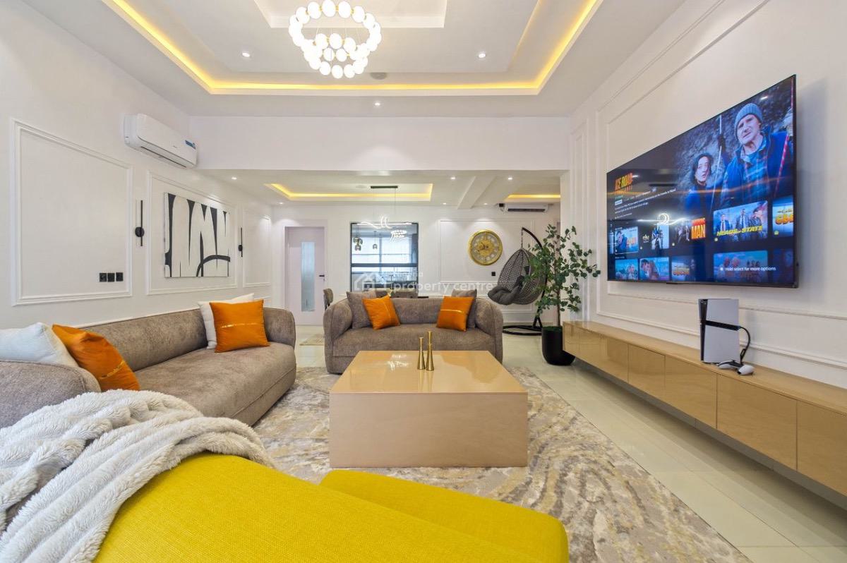 Unit: Townhouse 3 3bedroom Terrace Duplex)  Location: Lekki Phase 1, Lekki Phase 1, Lekki, Lagos, Flat / Apartment Short Let