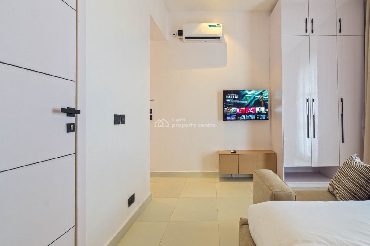 Unit: Townhouse 3 3bedroom Terrace Duplex)  Location: Lekki Phase 1, Lekki Phase 1, Lekki, Lagos, Flat / Apartment Short Let