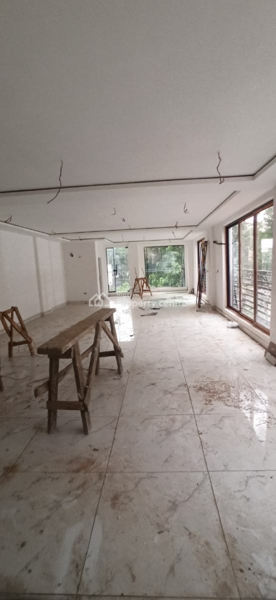 136sqm Shop Space, Wuse 2, Abuja, Shop for Sale