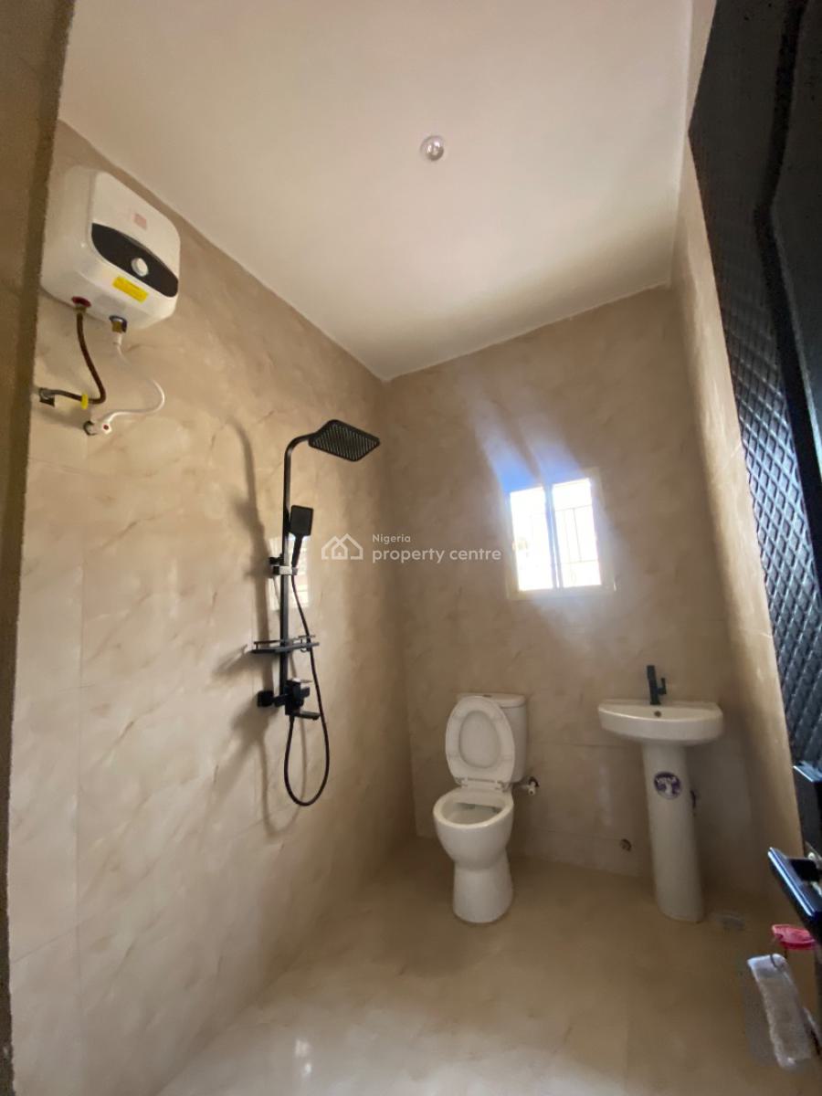 Brand New Executive 3 Bedroom Apartment, in a Gated Street in Sangotedo Ajah, Sangotedo, Ajah, Lagos, Flat / Apartment for Rent
