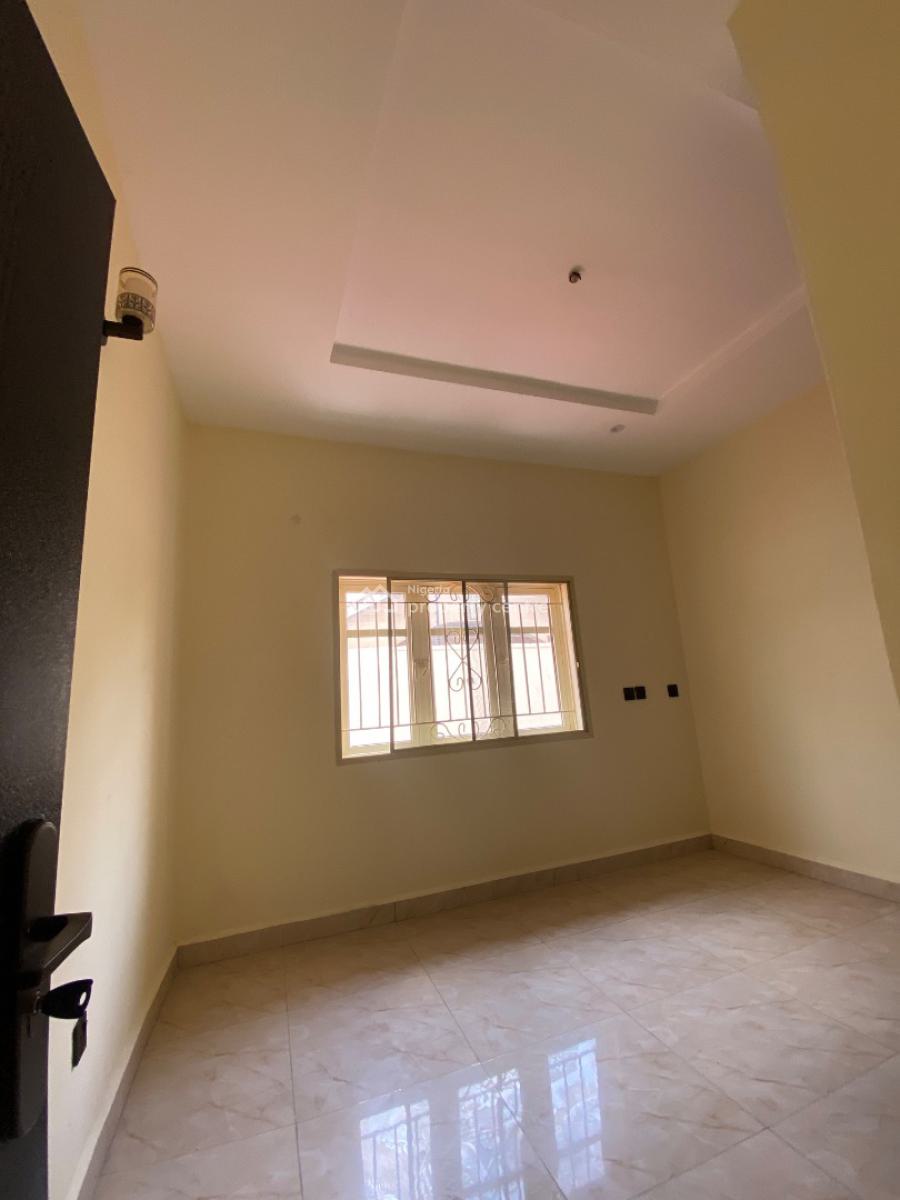 Brand New Executive 3 Bedroom Apartment, in a Gated Street in Sangotedo Ajah, Sangotedo, Ajah, Lagos, Flat / Apartment for Rent