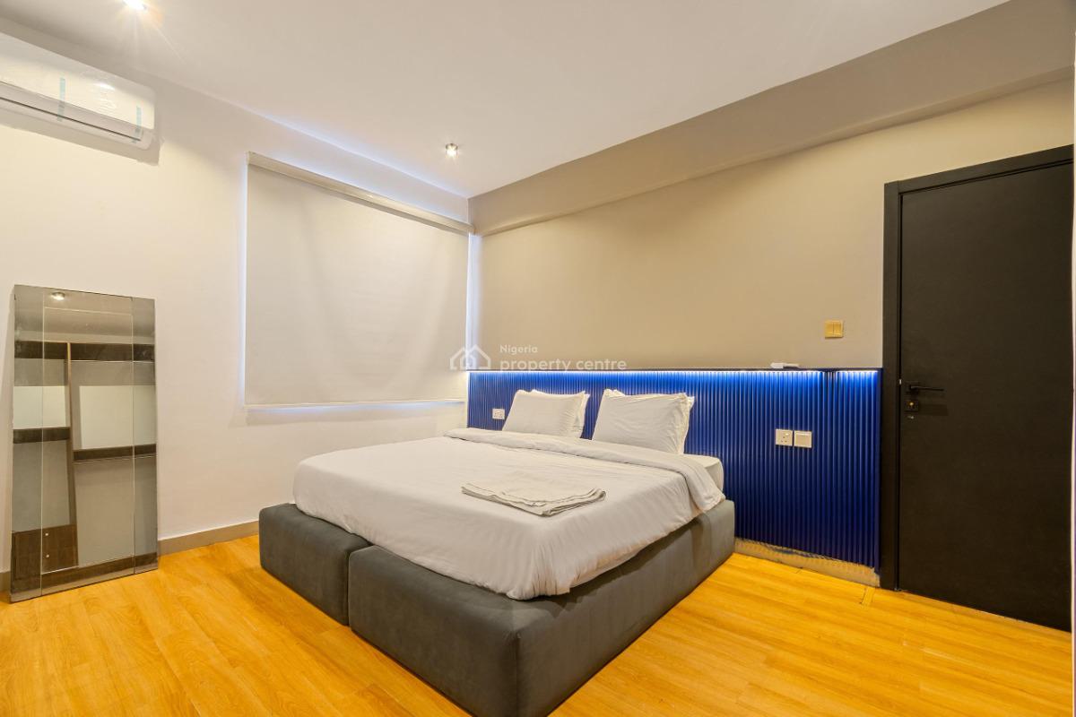 Luxury 3 Bedroom Apartment, Lekki Phase 1, Lekki, Lagos, Flat / Apartment Short Let