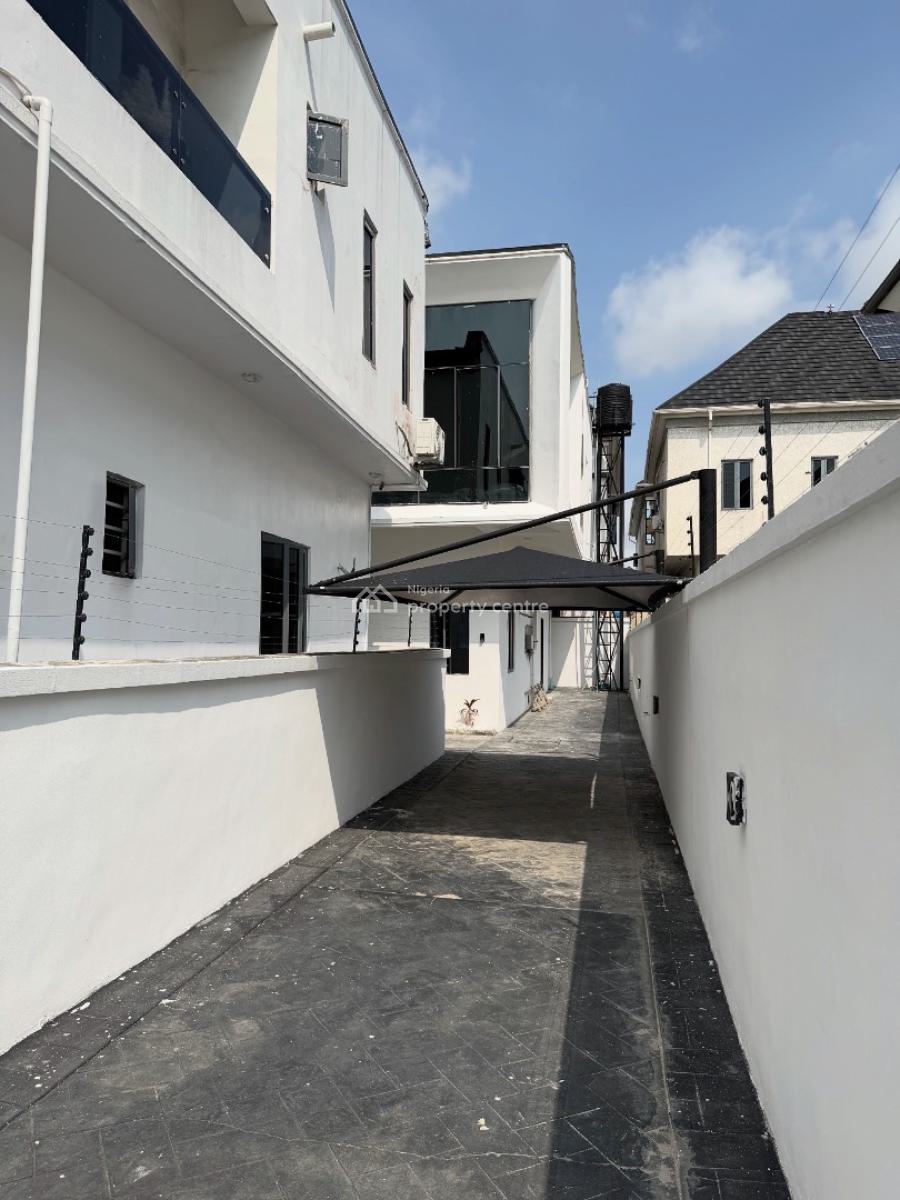 4bedroom Semi Detached Duplex at Chevron Lekki Lagos Nigeria, Chevron, Lekki, Lagos, Semi-detached Duplex for Sale