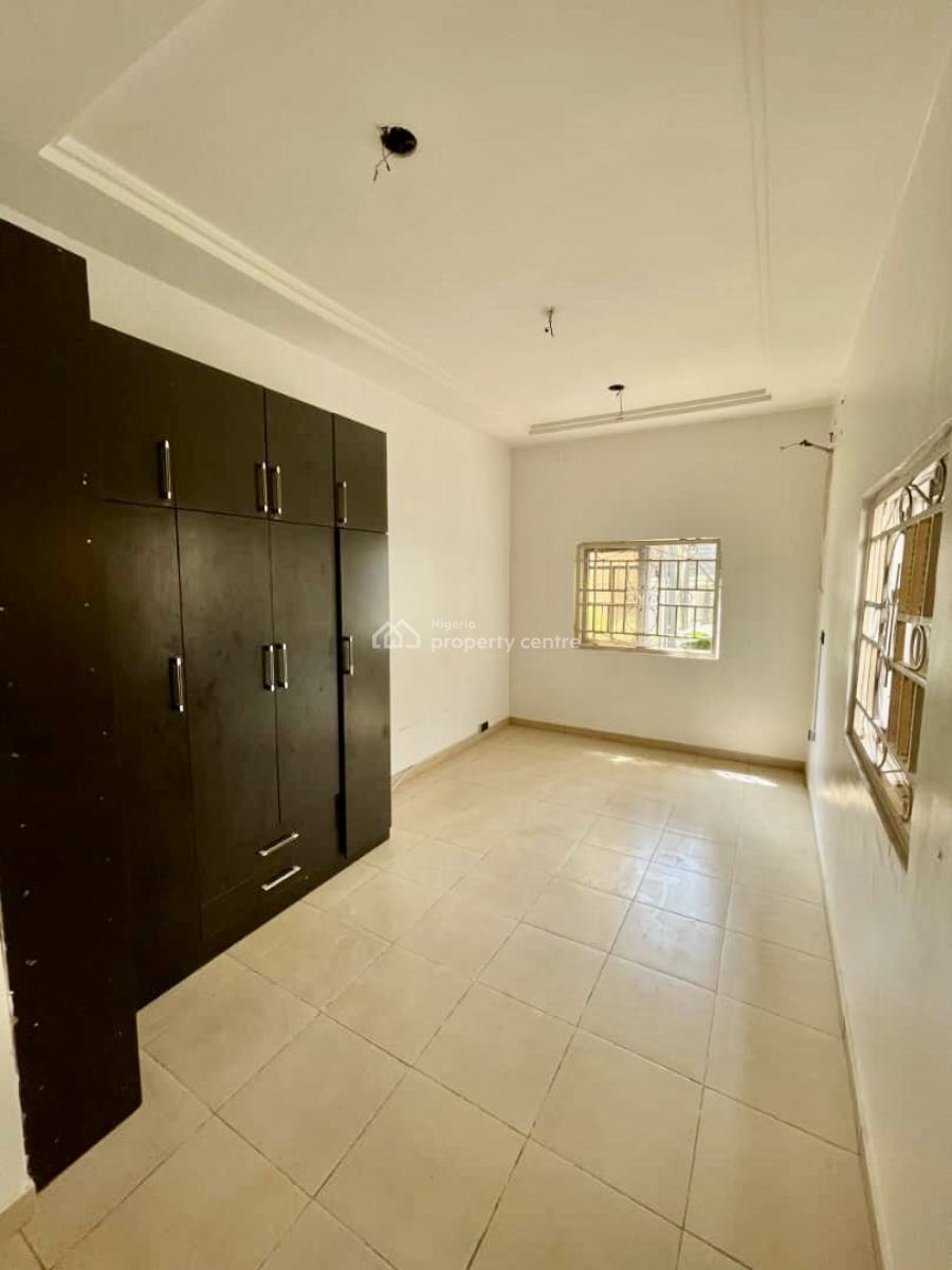 Spacious Two (2) Bedroom Bungalow, Peace Court Estate, Lokogoma District, Abuja, Flat / Apartment for Rent