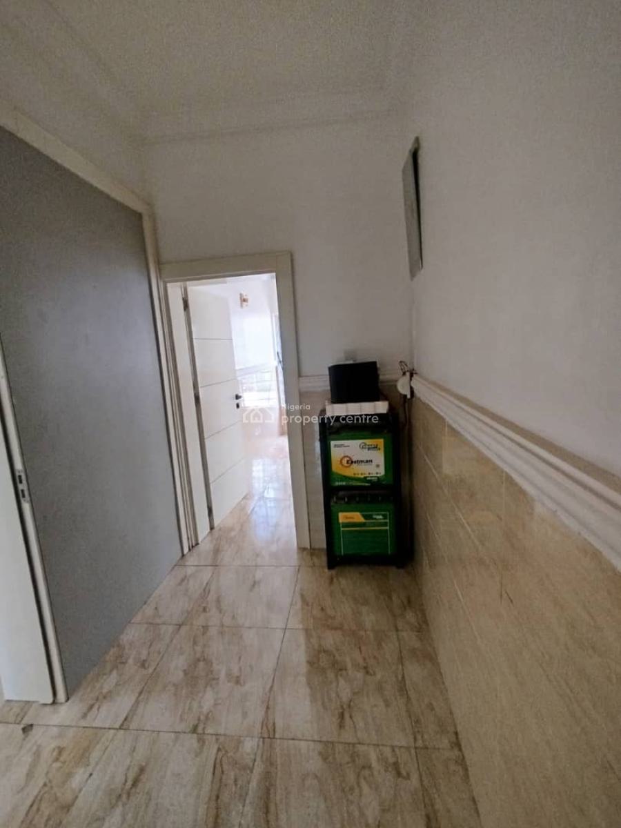 Well Standard 3 Bedroom Flat Without Bq Tarred Road, Katampe (main), Katampe, Abuja, Flat / Apartment for Rent