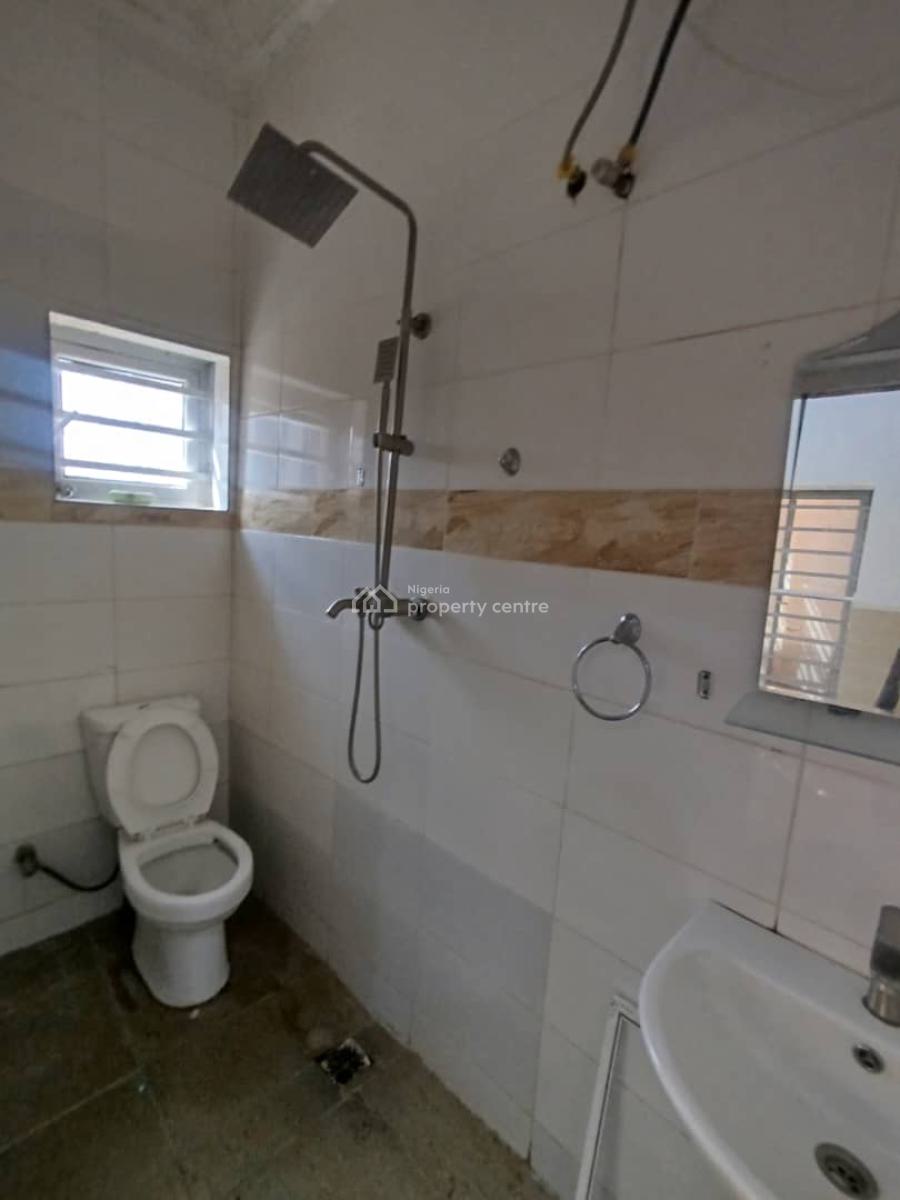 Well Standard 3 Bedroom Flat Without Bq Tarred Road, Katampe (main), Katampe, Abuja, Flat / Apartment for Rent