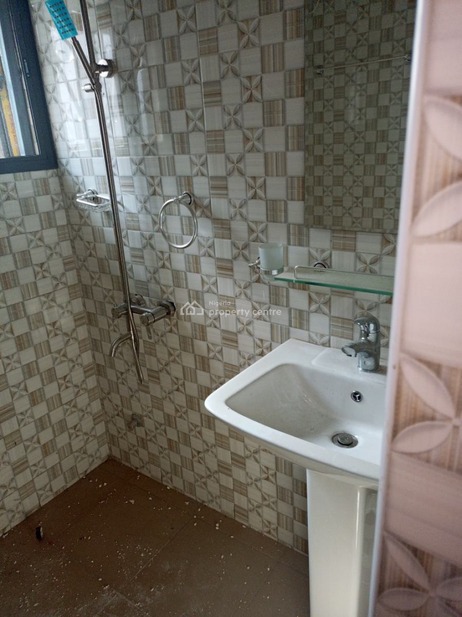 Tastefully Finished Spacious Brand Newly Built:  Note: Client Will Be, Jahi By Gilmor, Jahi, Abuja, Flat / Apartment for Rent