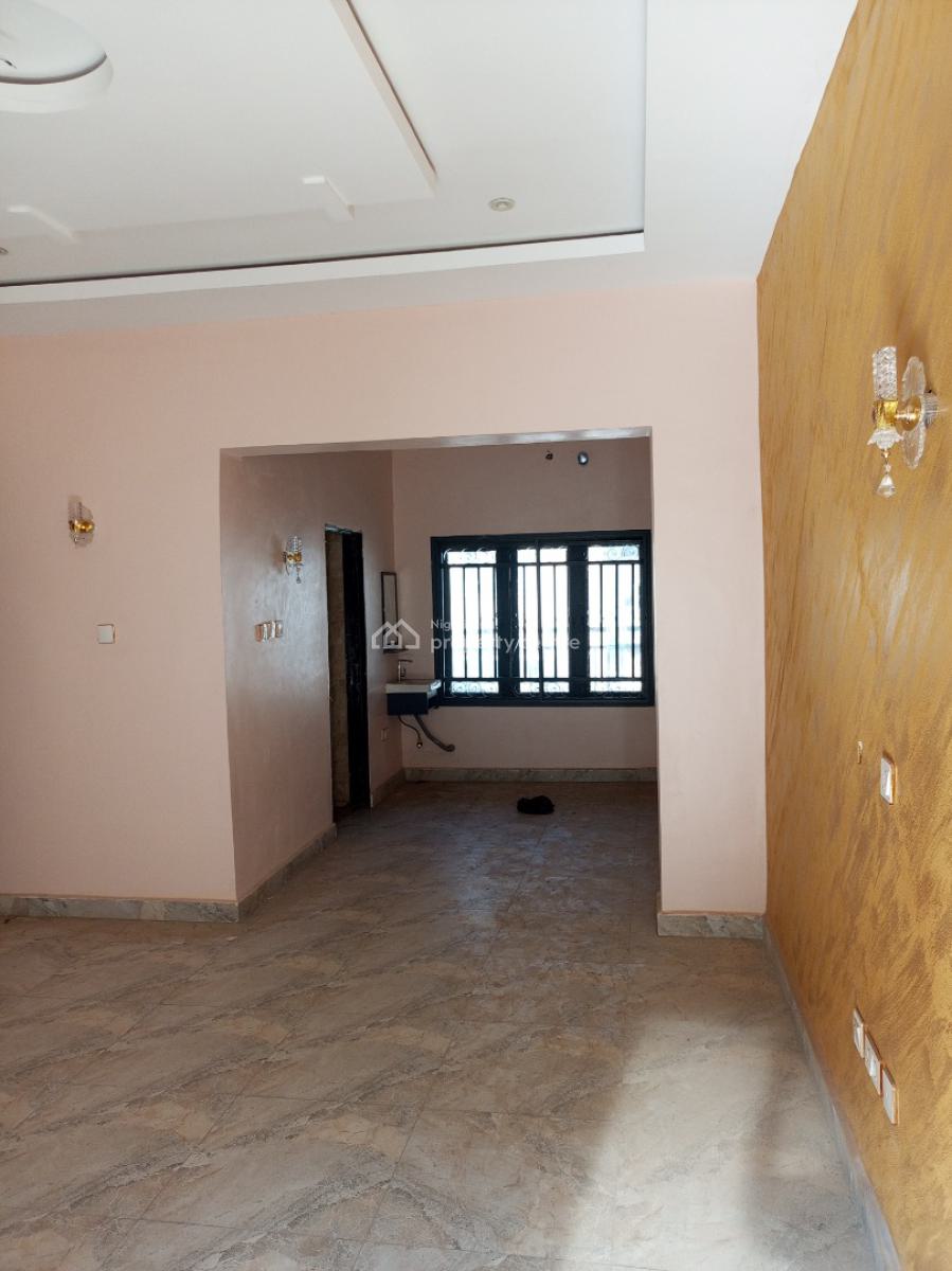 Tastefully Finished Spacious Brand Newly Built:  Note: Client Will Be, Jahi By Gilmor, Jahi, Abuja, Flat / Apartment for Rent