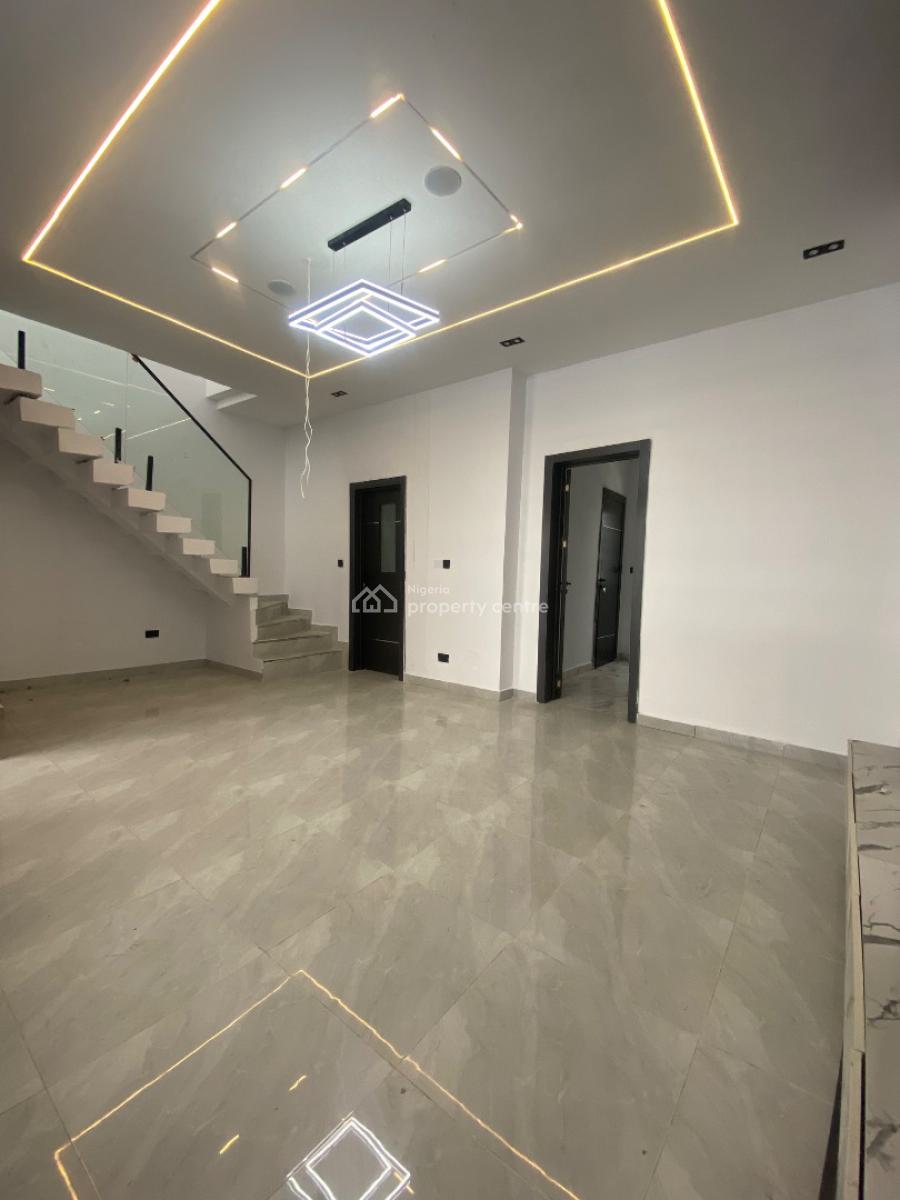 Luxury 3bed with Bq in a Unique Estate with Modern Design, Ikota Gra, Lekki, Lagos, Terraced Duplex for Sale