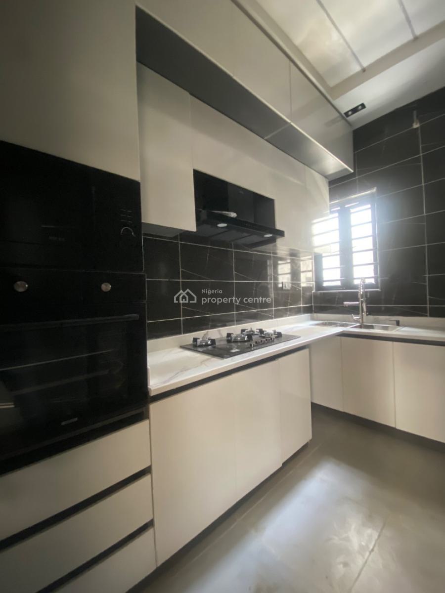 Luxury 3bed with Bq in a Unique Estate with Modern Design, Ikota Gra, Lekki, Lagos, Terraced Duplex for Sale