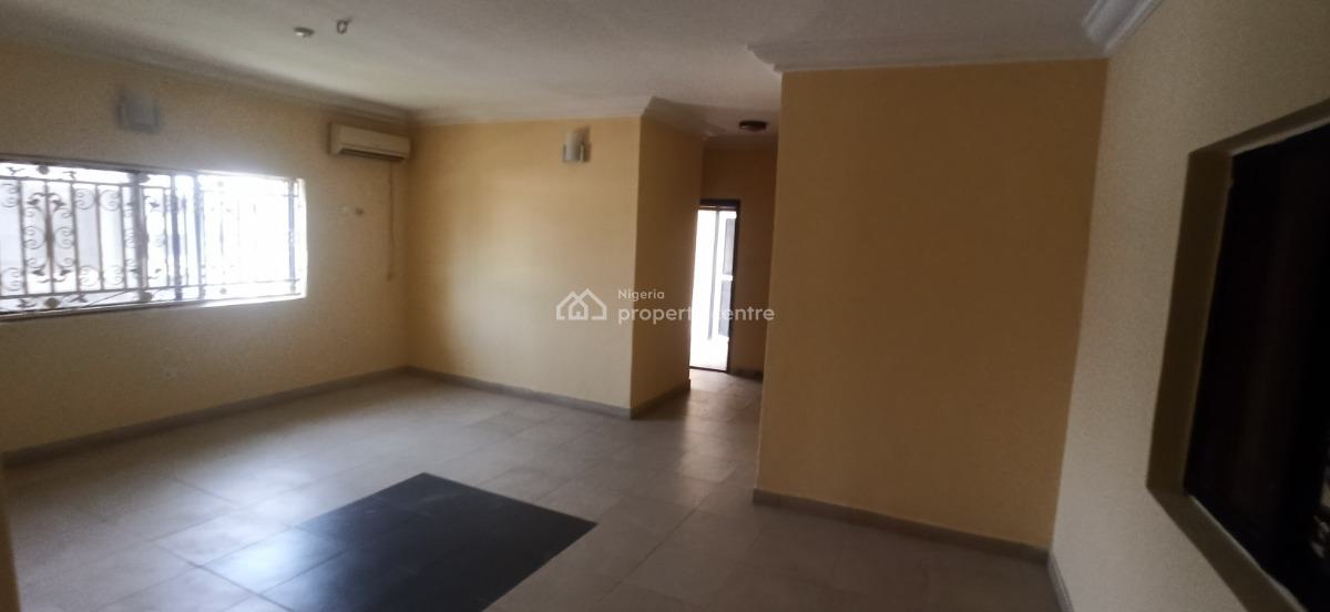 Serviced 3 Bedrooms and Bq, Wuse 2, Abuja, Flat / Apartment for Rent