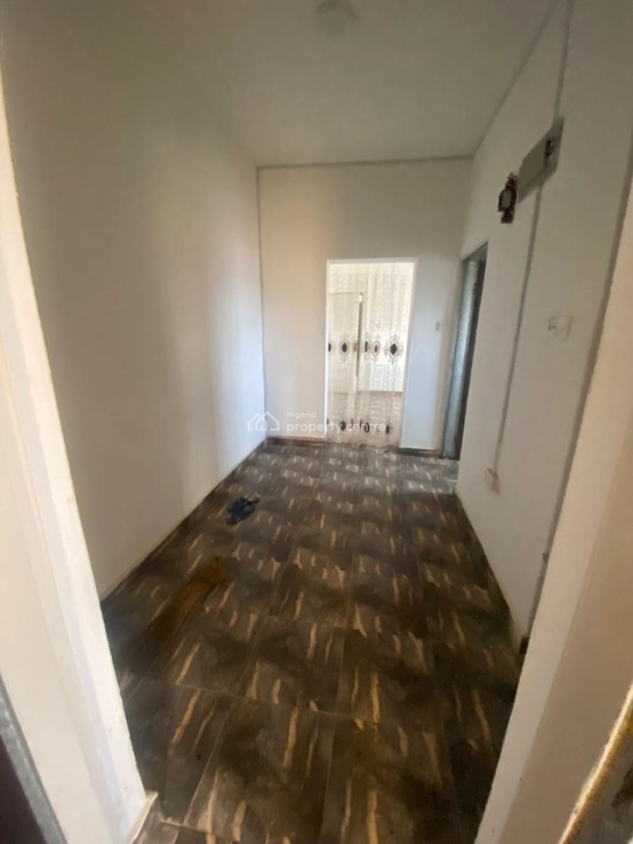 Spacious Miniflat in  Ikorodu, Igbogbo, Ikorodu, Lagos, House for Rent