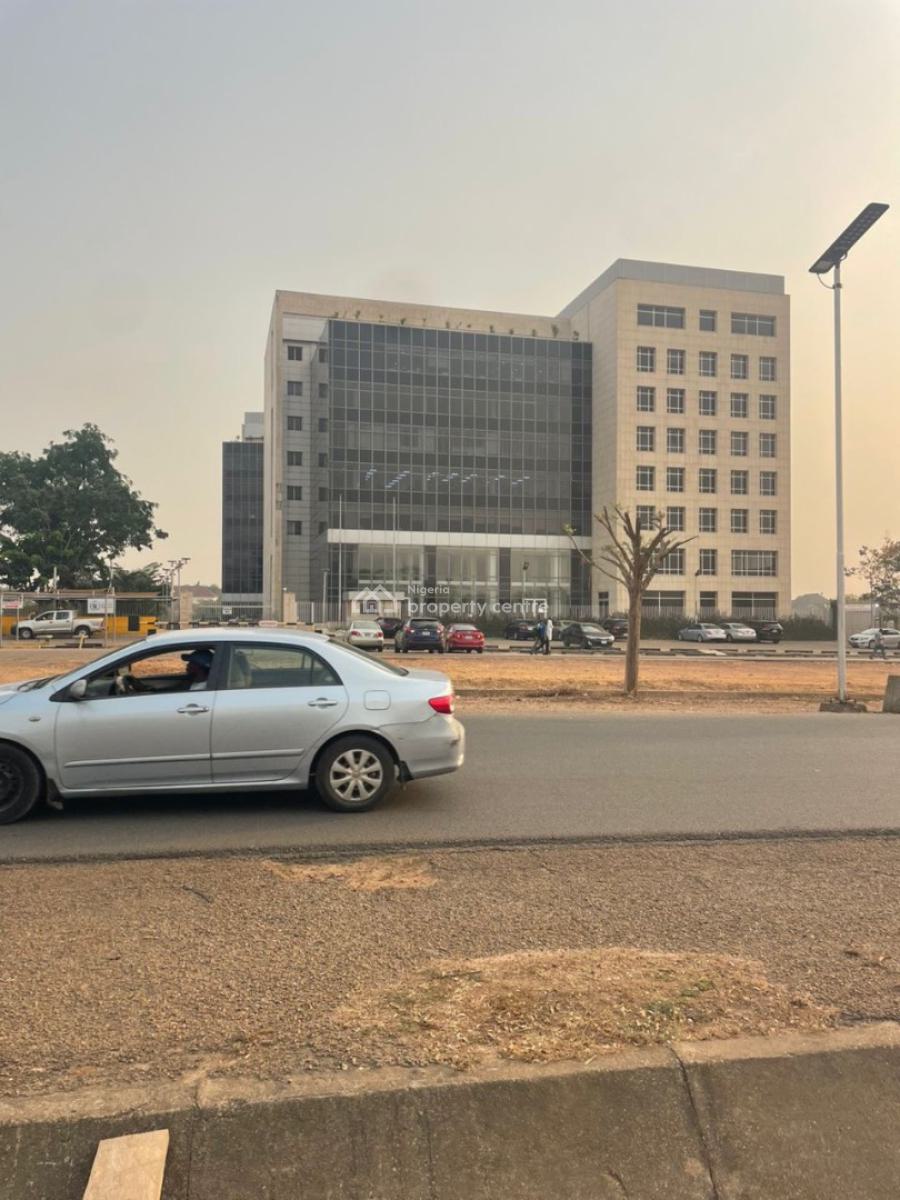 Office Complex, Utako, Utako, Abuja, Plaza / Complex / Mall for Sale