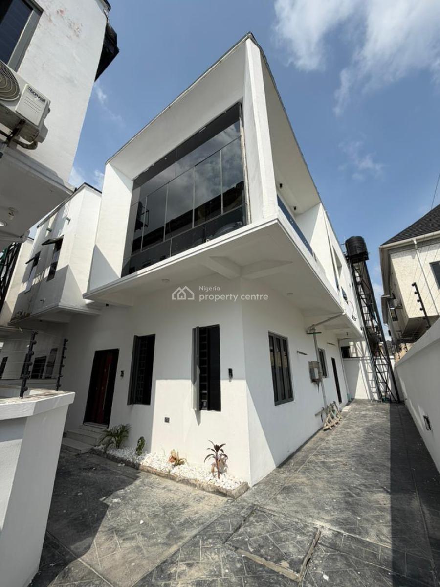 Distress Offer on 4 Bedroom Semi Detached Duplex with Bq in Serene Est, Chevron, Lekki, Lagos, Semi-detached Duplex for Sale