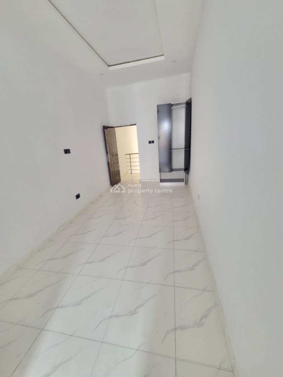 Luxury 3bedroom Flat, General Paint,abraham Adesanya, Ajah, Lagos, Terraced Duplex for Sale