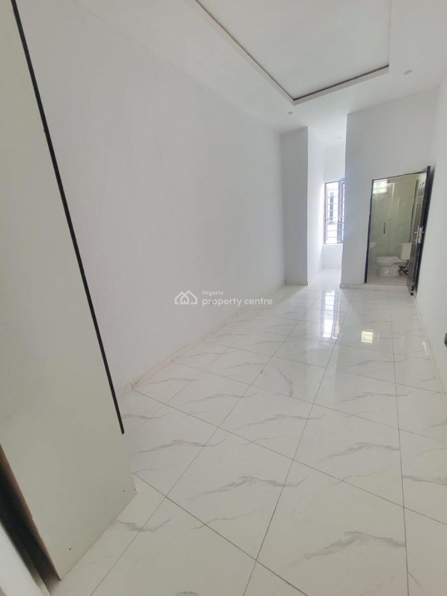 Luxury 3bedroom Flat, General Paint,abraham Adesanya, Ajah, Lagos, Terraced Duplex for Sale