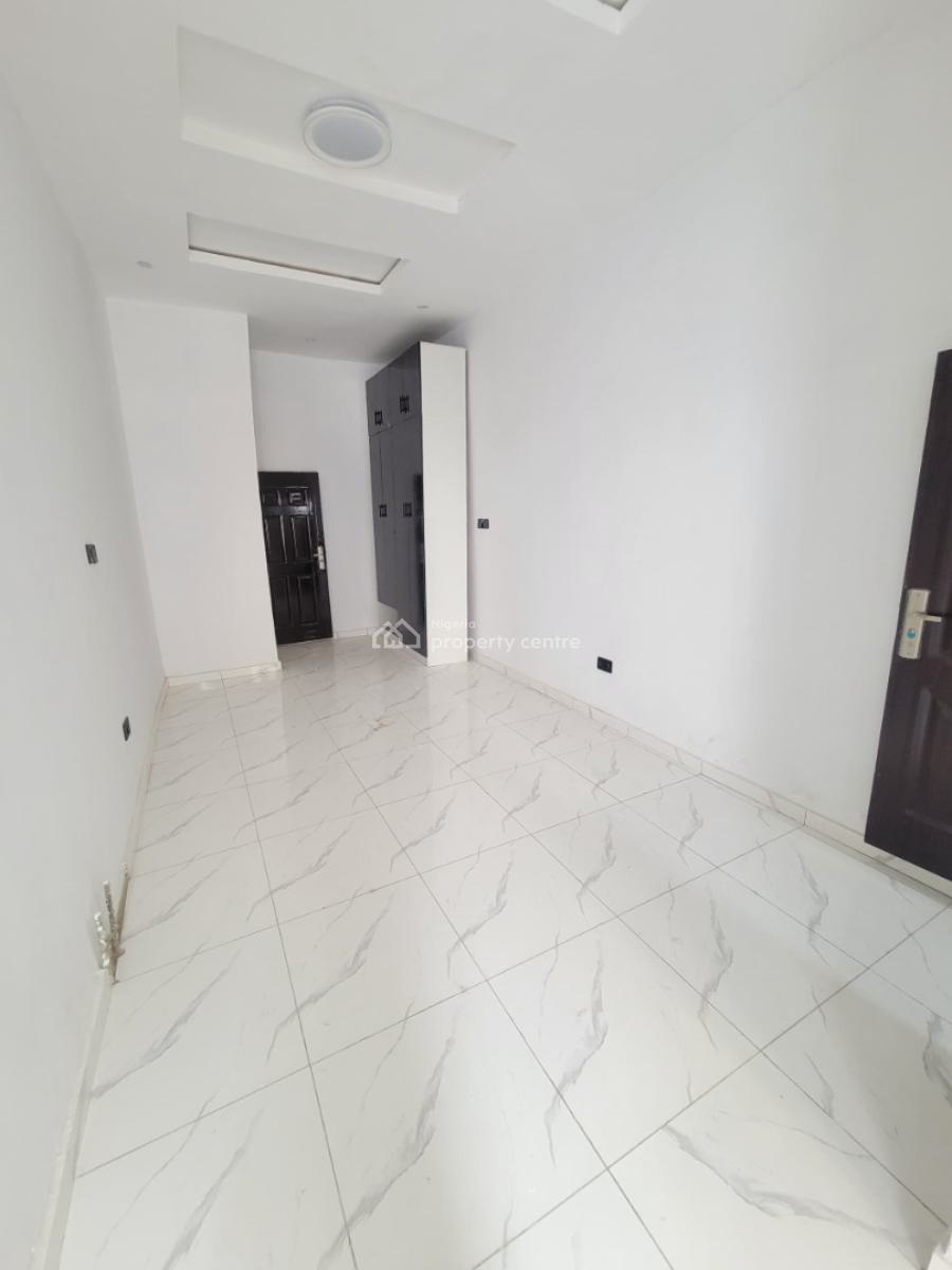 Luxury 3bedroom Flat, General Paint,abraham Adesanya, Ajah, Lagos, Terraced Duplex for Sale