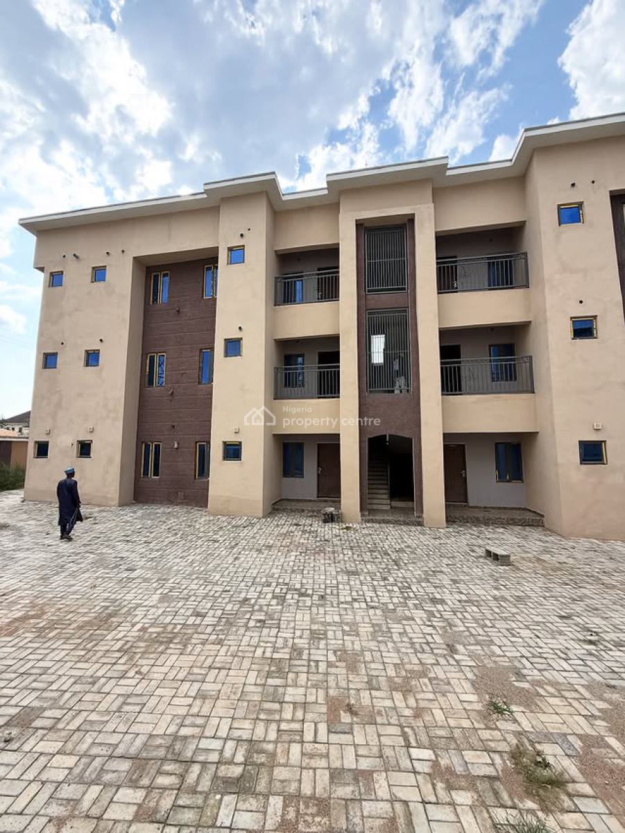 Tastefully Finished 3 Bedroom Flat in a Nice Area with Tarred Roads, Tarred Road, Jahi, Abuja, Flat / Apartment for Rent