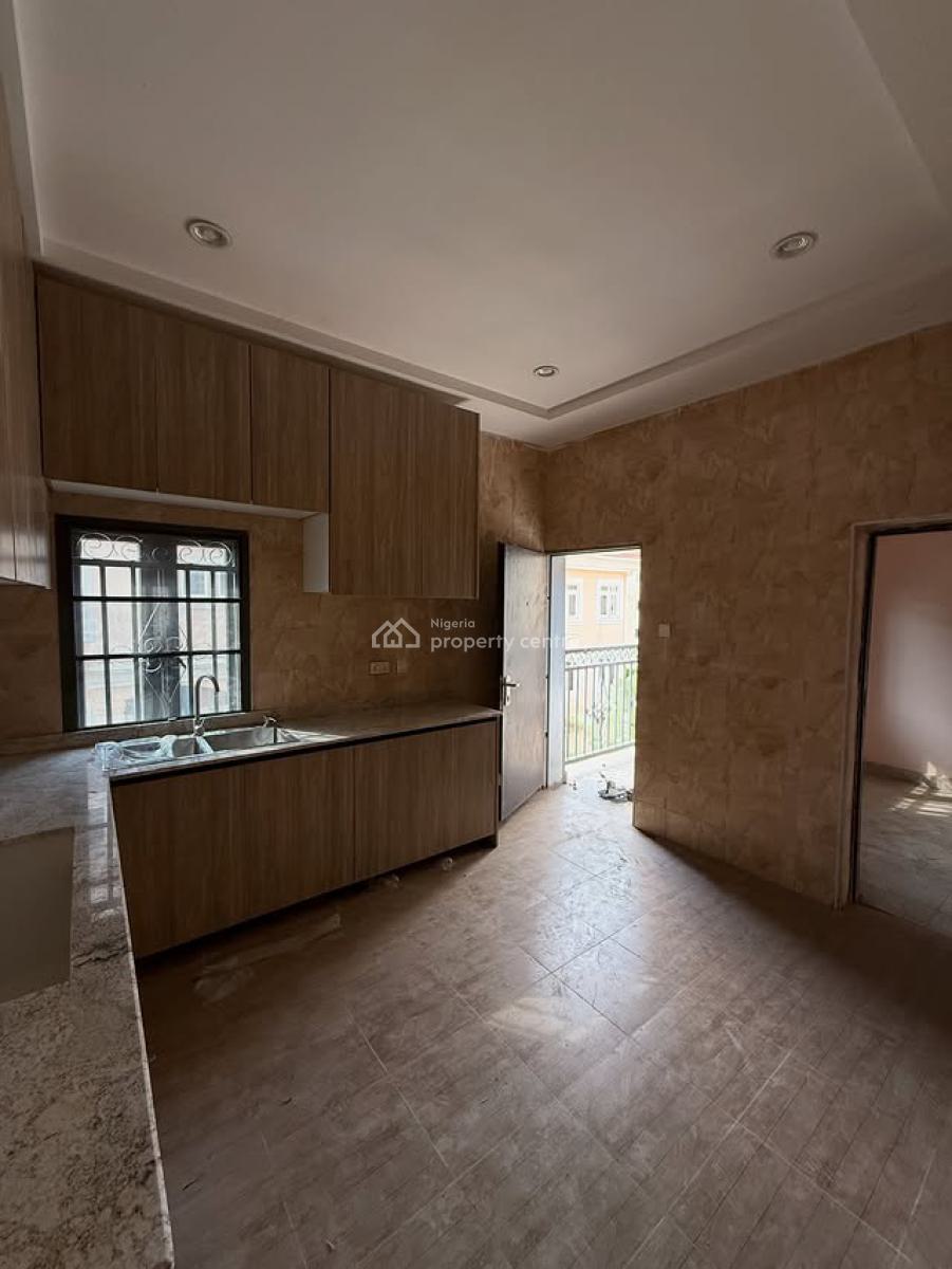 Tastefully Finished 3 Bedroom Flat in a Nice Area with Tarred Roads, Tarred Road, Jahi, Abuja, Flat / Apartment for Rent