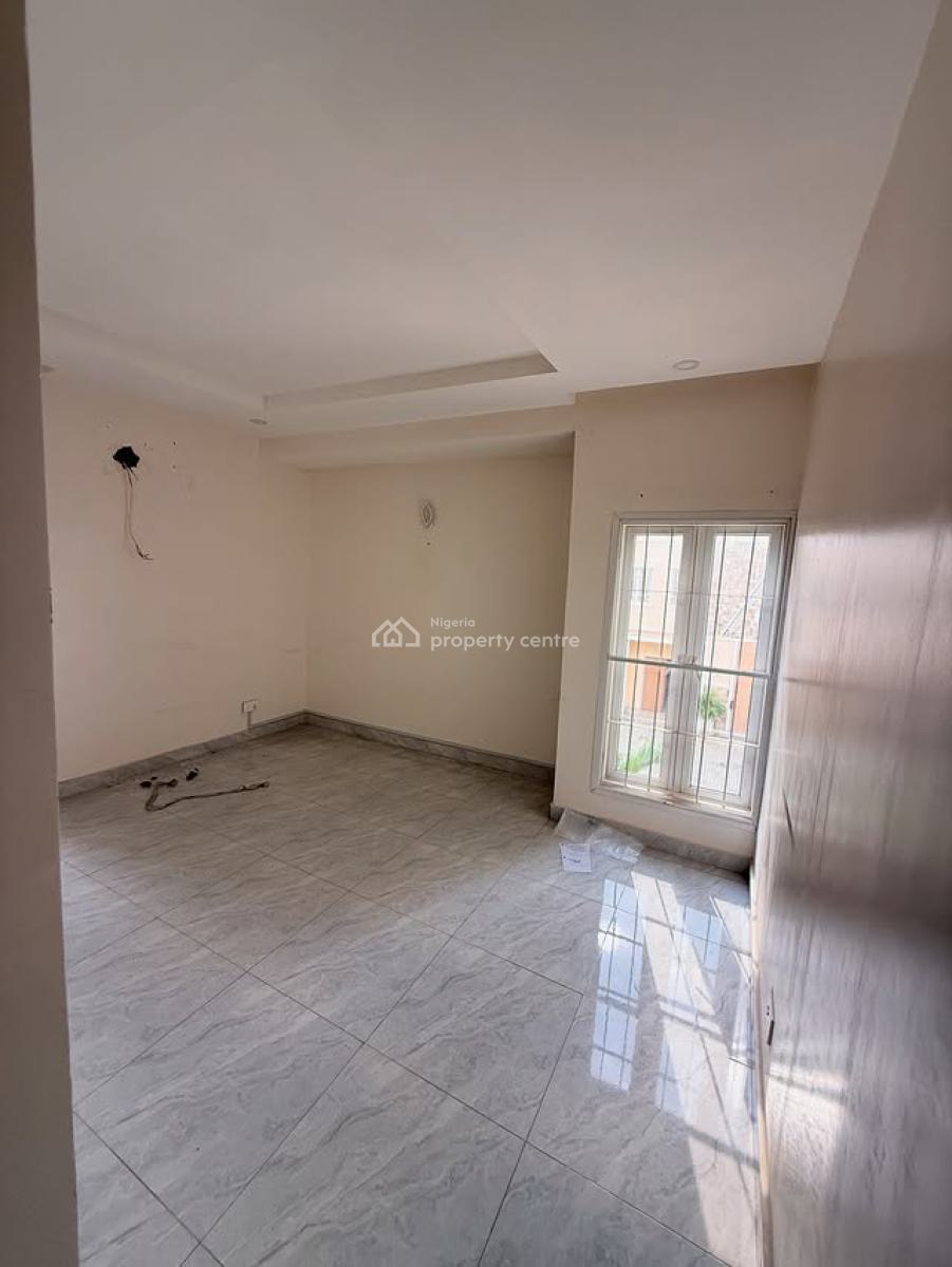 Tastefully Finished 3 Bedroom Terrace Duplex with Bq, Tarred Road, Jahi, Abuja, Terraced Duplex for Rent