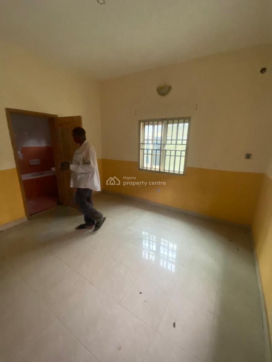 Luxury 2 Bedroom Flat, Gra Phase 1, Magodo, Lagos, Flat / Apartment for Rent