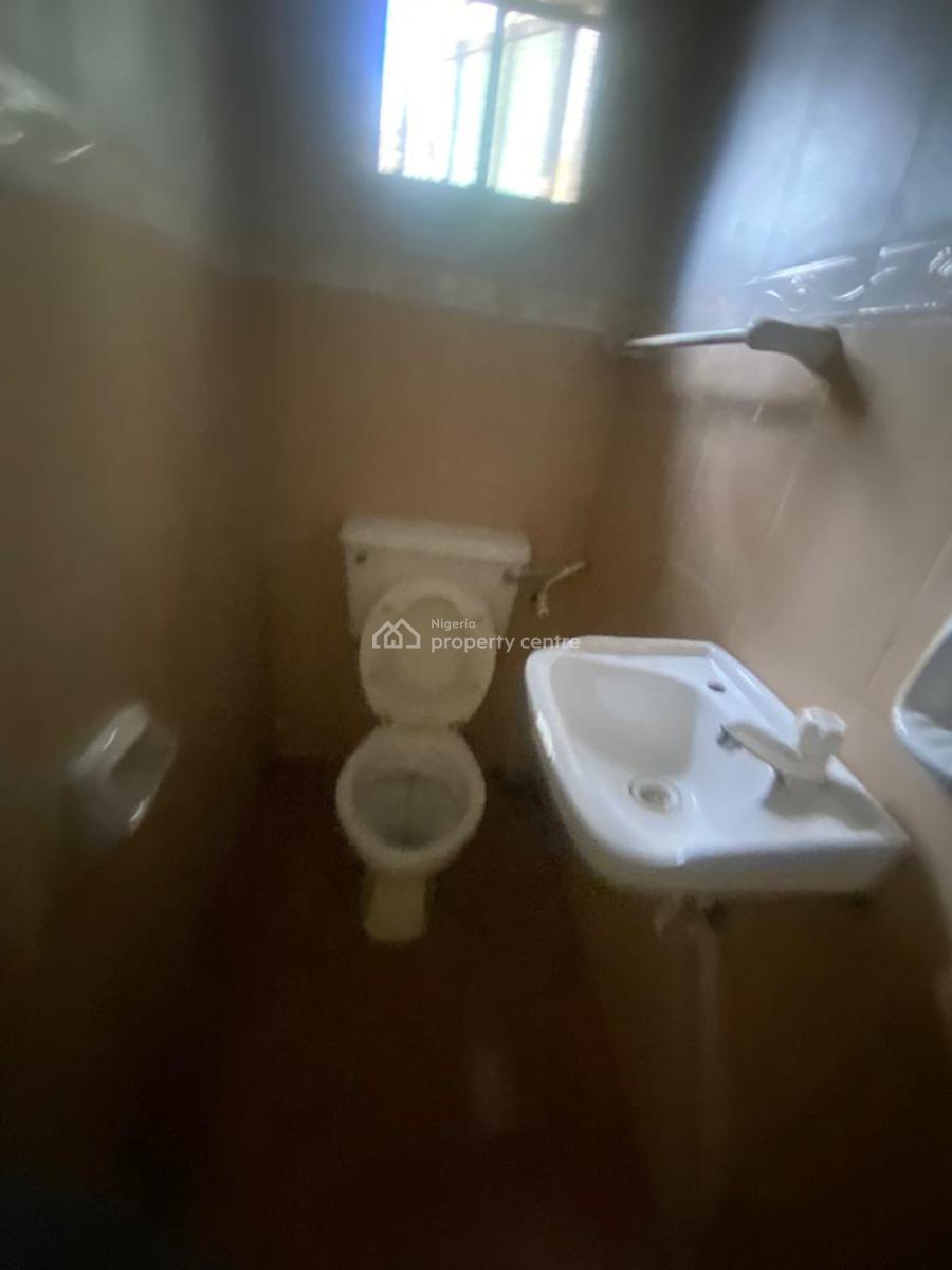 Luxury 2 Bedroom Flat, Gra Phase 1, Magodo, Lagos, Flat / Apartment for Rent