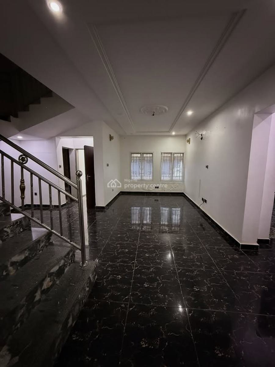 Spacious 4 Bedroom Terrace Duplex with Bq, Jahi, Abuja, Terraced Duplex for Rent