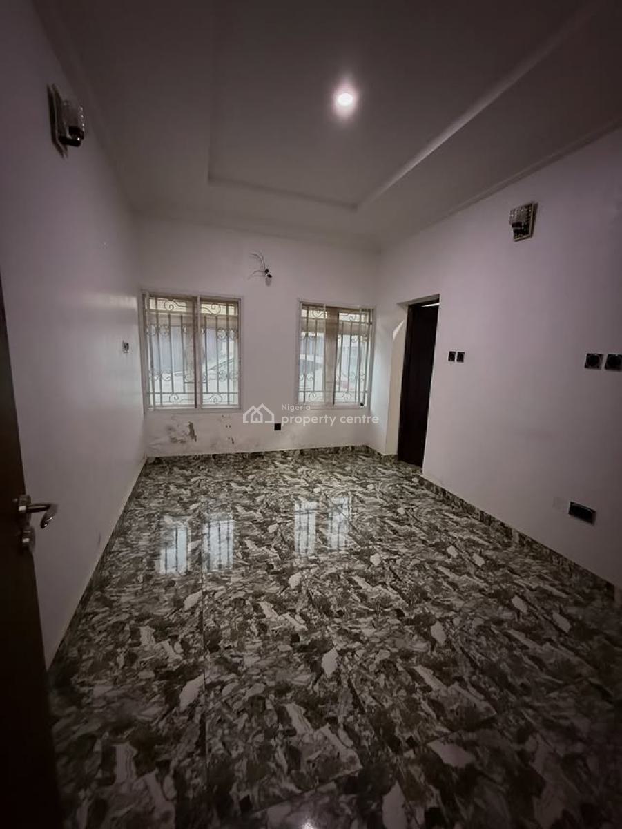 Spacious 4 Bedroom Terrace Duplex with Bq, Jahi, Abuja, Terraced Duplex for Rent