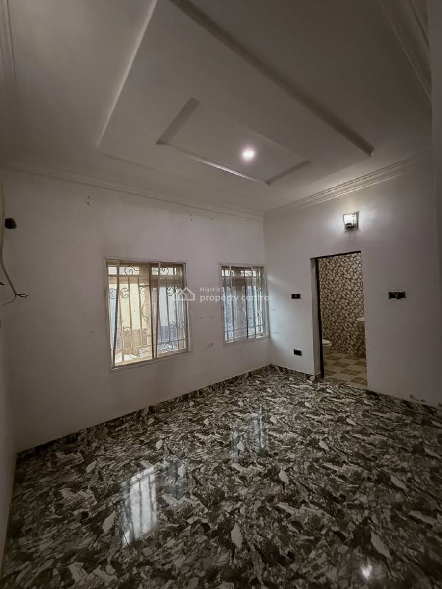 Spacious 4 Bedroom Terrace Duplex with Bq, Jahi, Abuja, Terraced Duplex for Rent