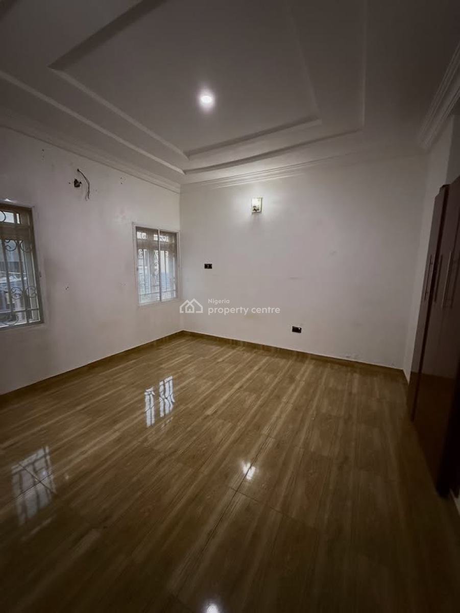 Spacious 4 Bedroom Terrace Duplex with Bq, Jahi, Abuja, Terraced Duplex for Rent