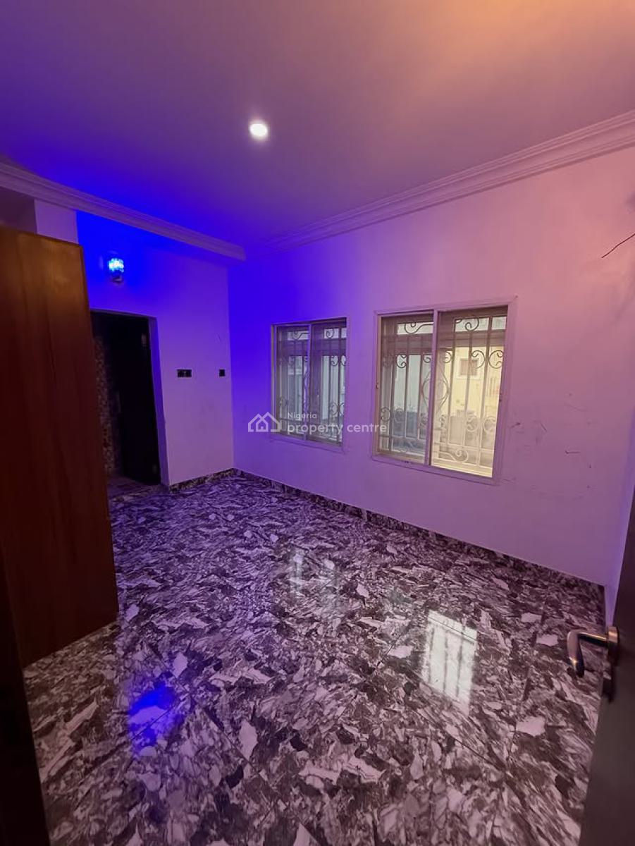 Spacious 4 Bedroom Terrace Duplex with Bq, Jahi, Abuja, Terraced Duplex for Rent
