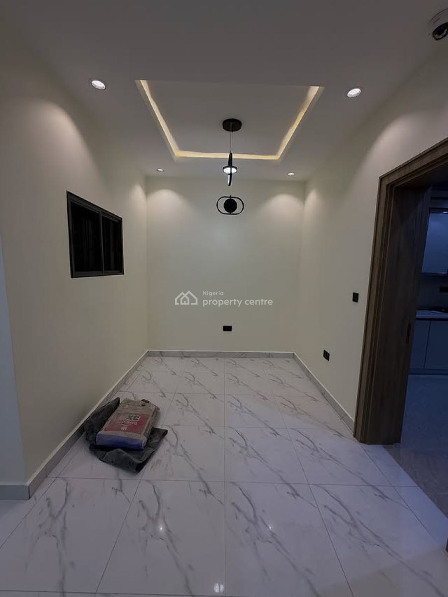 Superbly Finished 2 Bedroom Apartment in an Upscale Area, Maitama District, Abuja, Flat / Apartment for Rent