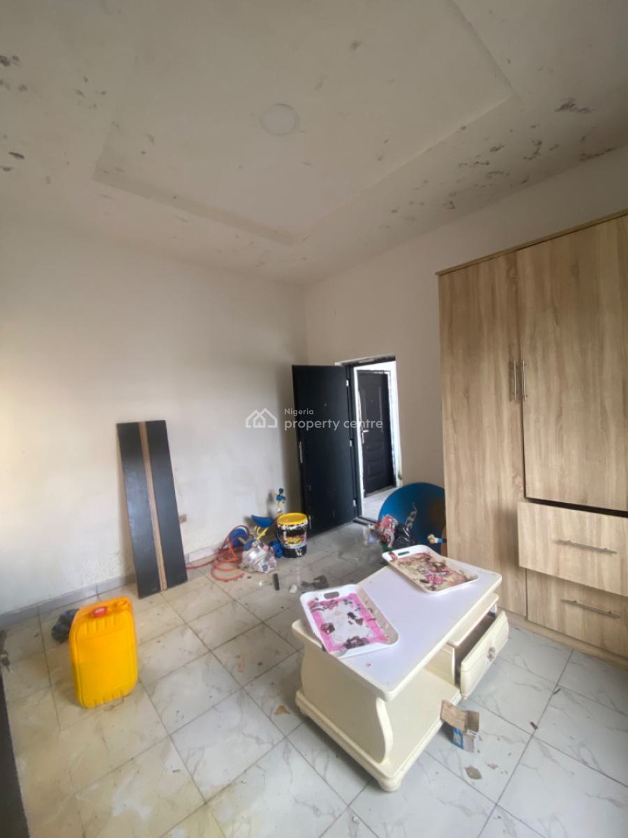 Luxury Spacious Bq with Large Spacee, Before Blenco Supermarket Sangotedo, Sangotedo, Ajah, Lagos, Self Contain (single Rooms) for Rent