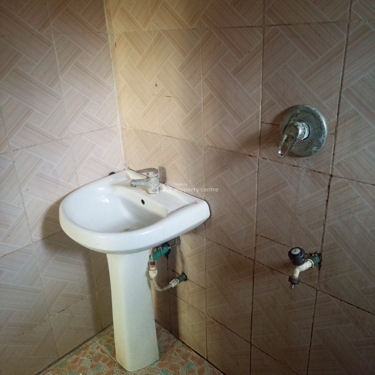 Two Bedroom Apartment, Seaside Estate, Badore, Ajah, Lagos, Flat / Apartment for Rent