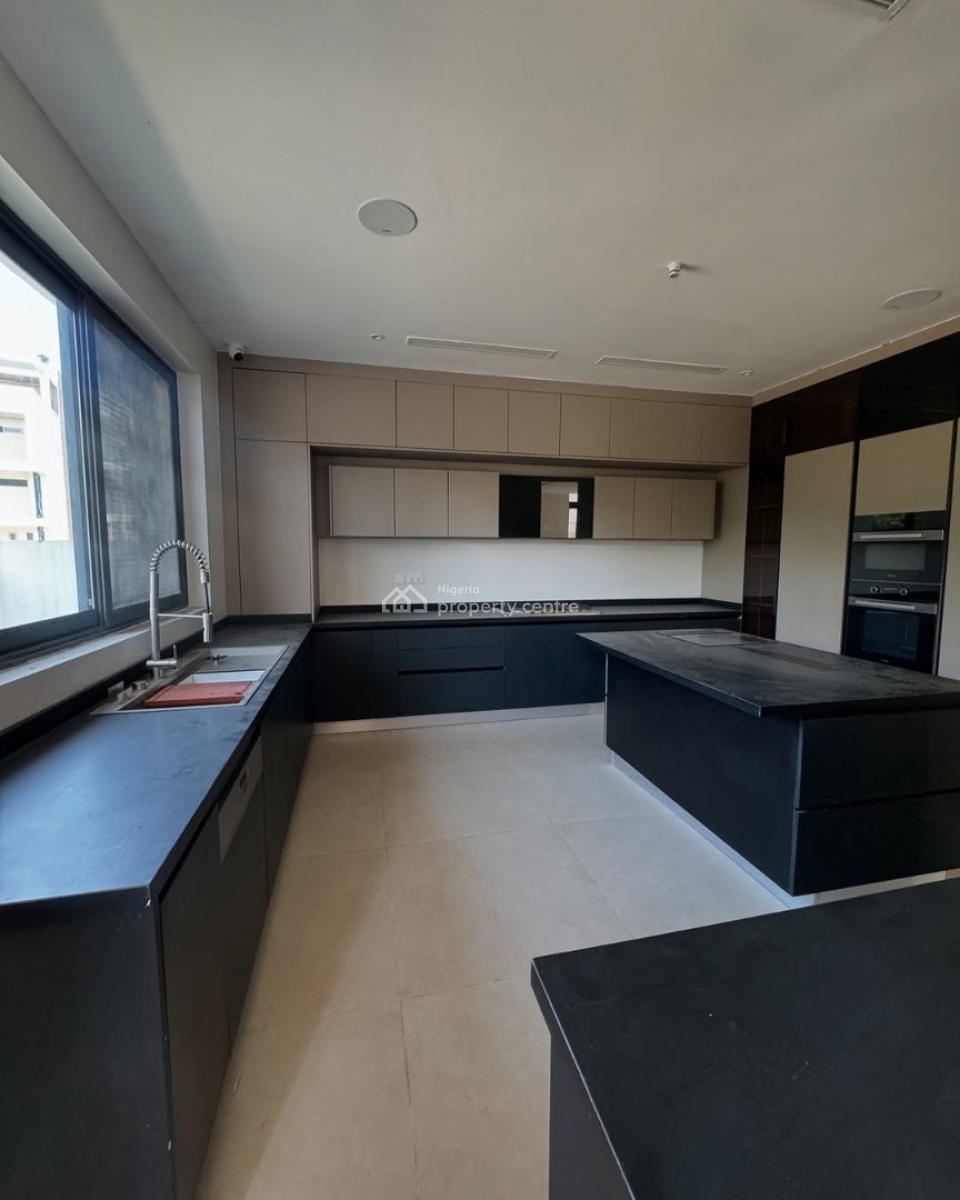 6 Bedroom Fully Detached, Serene, Maitama District, Abuja, House for Sale
