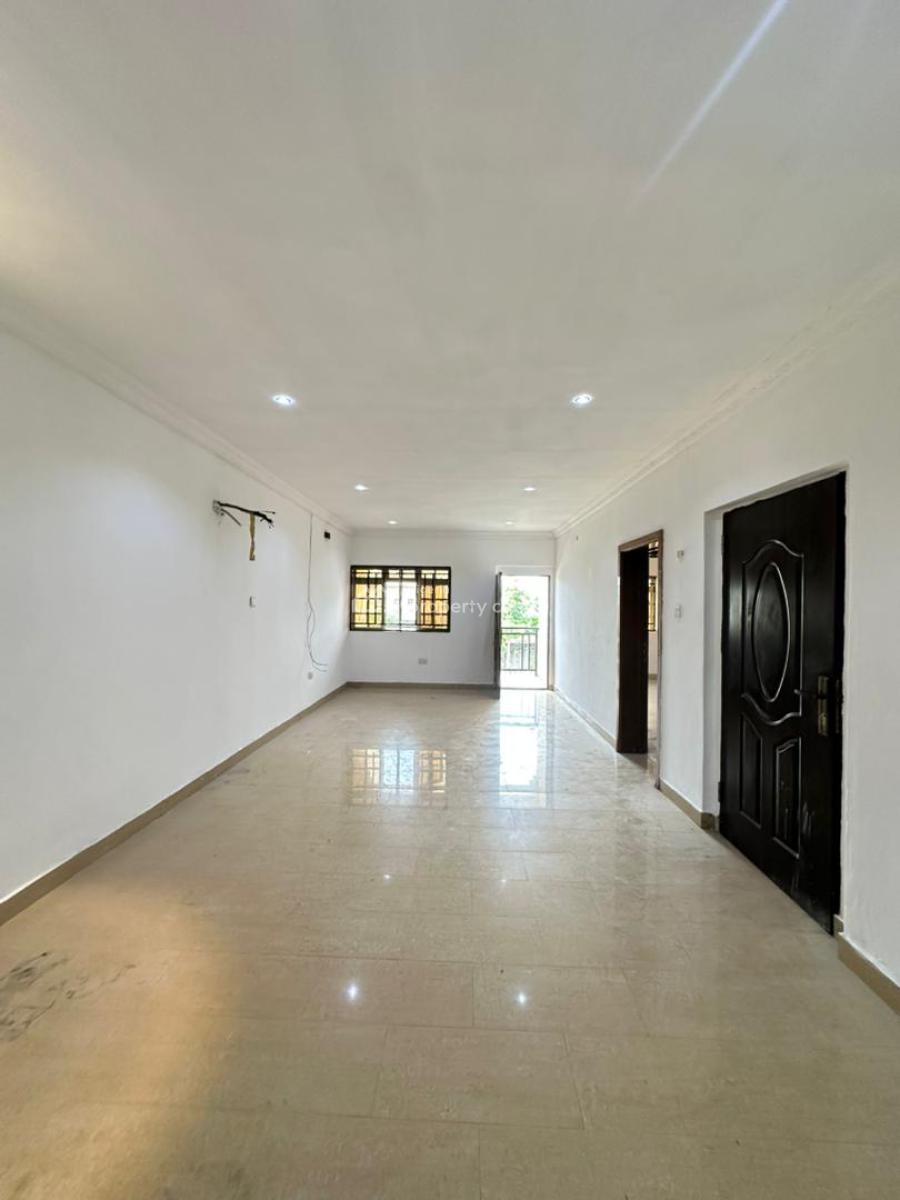 Neatly Built 3 Bedroom Apartment, Lekki Phase 1, Lekki, Lagos, Flat / Apartment for Rent