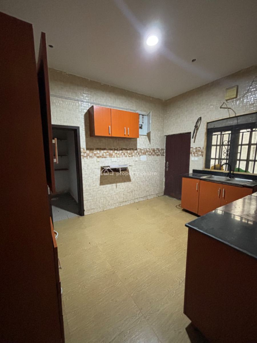 Self Serviced Spacious 3 Bedroom Apartment, Ikate Elegushi, Lekki, Lagos, Flat / Apartment for Rent