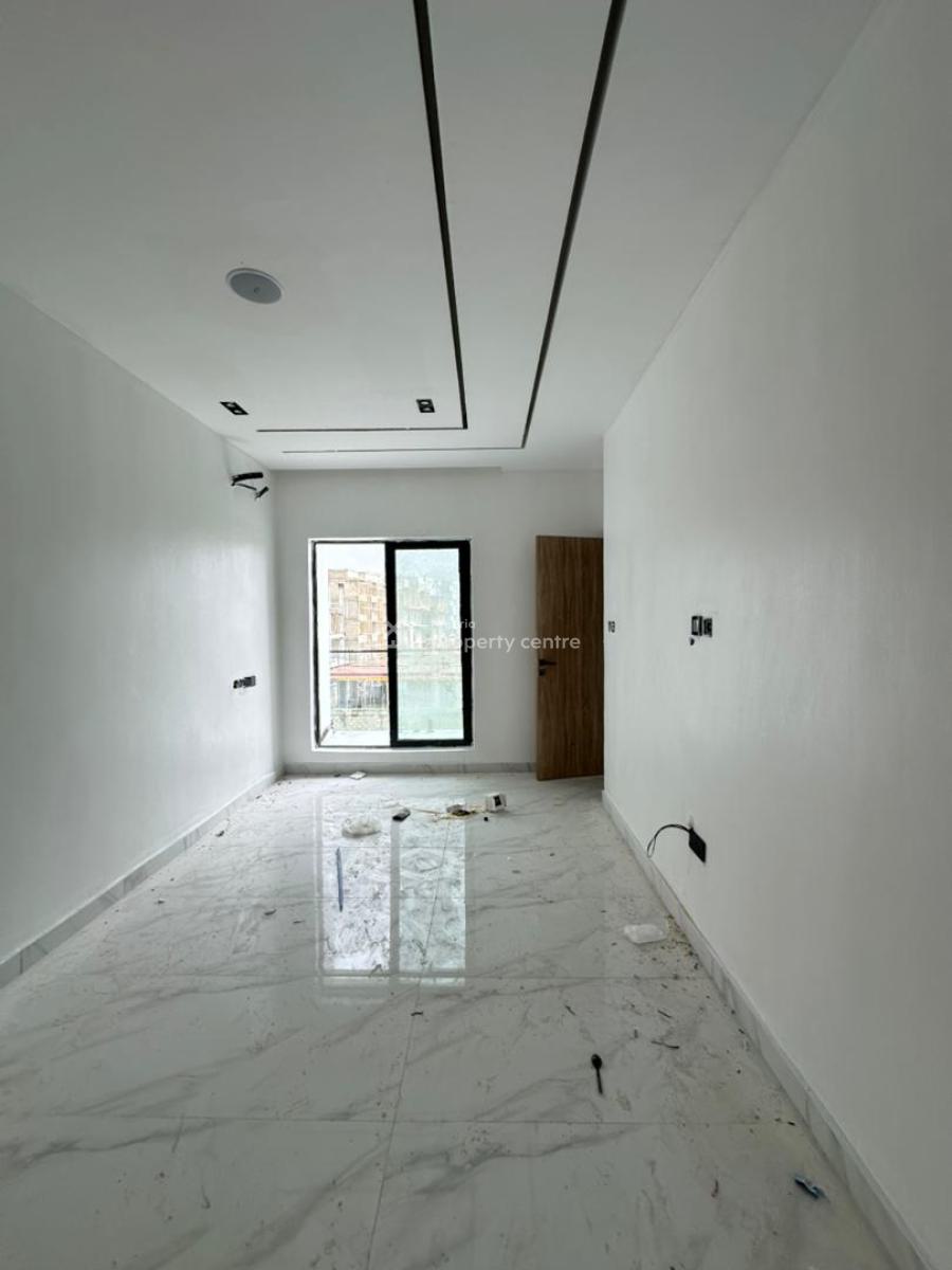 Newly Built 2 Bedroom Apartment with Bq, Lekki Phase 1, Lekki, Lagos, House for Sale
