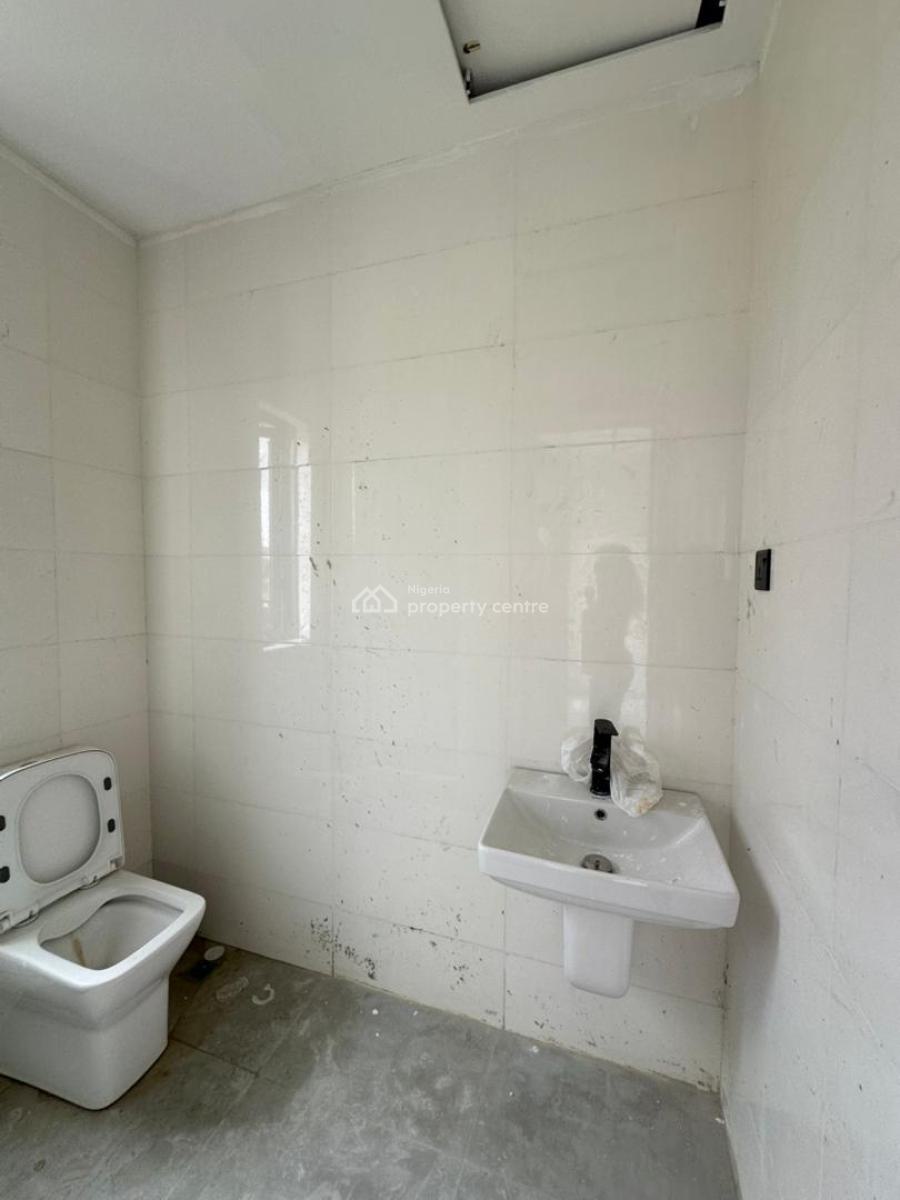Newly Built 2 Bedroom Apartment with Bq, Lekki Phase 1, Lekki, Lagos, House for Sale