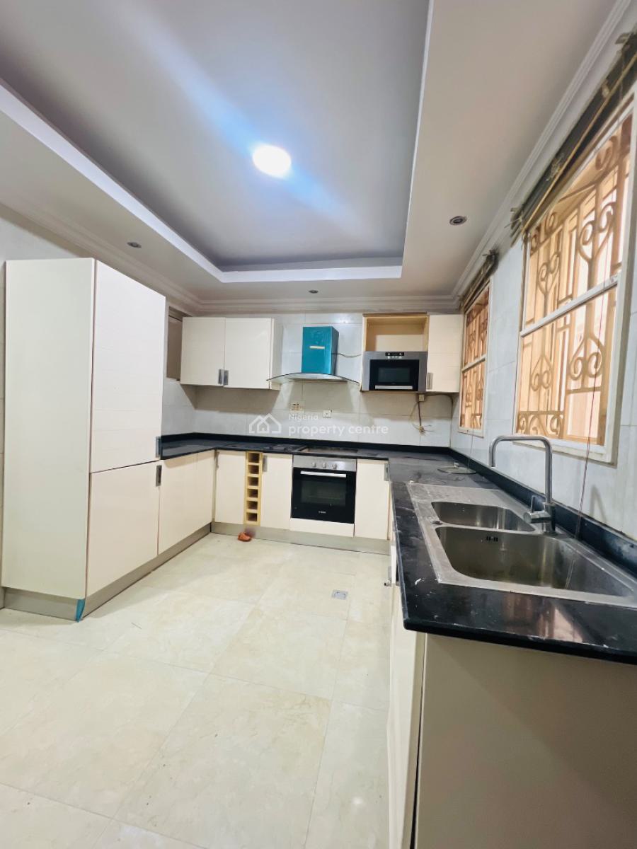 Exquisite 1bedroom Apartment, Lekki Phase 1, Lekki, Lagos, Flat / Apartment for Rent