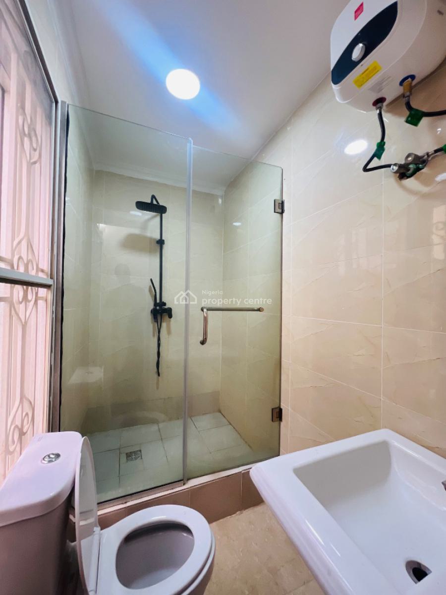 Exquisite 1bedroom Apartment, Lekki Phase 1, Lekki, Lagos, Flat / Apartment for Rent