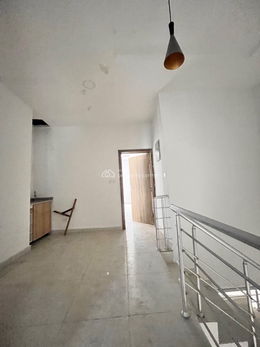 Spacious 4-bedroom Terrace Duplex with Bq in a Secure Luxury Estate, Harris Drive, Vgc, Lekki, Lagos, Terraced Duplex for Sale