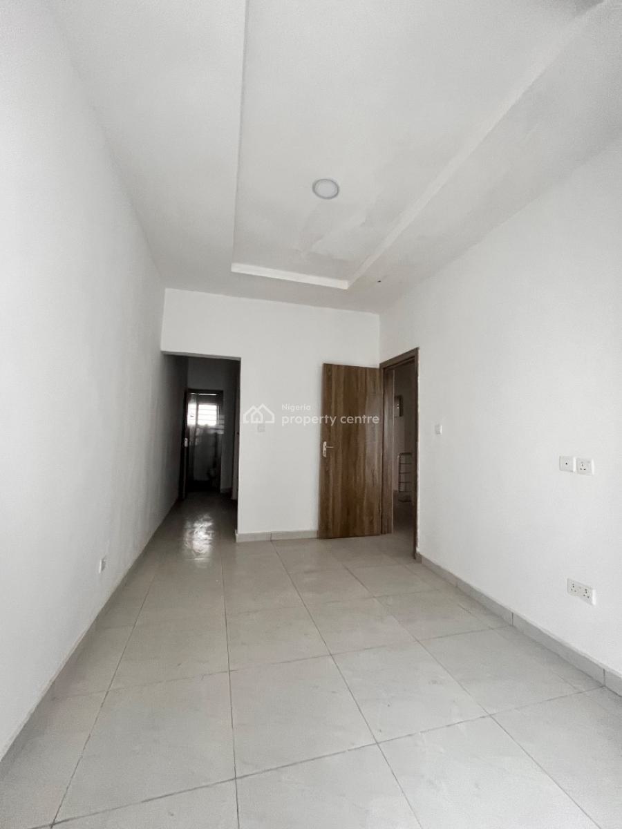 Spacious 4-bedroom Terrace Duplex with Bq in a Secure Luxury Estate, Harris Drive, Vgc, Lekki, Lagos, Terraced Duplex for Sale